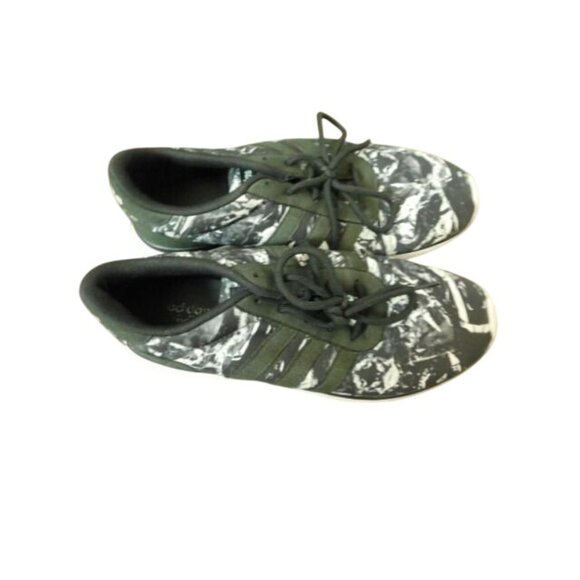 Adidas Cloud Size 9 Black White Lightweight Athletic Running Shoes Sporty - Picture 2 of 5